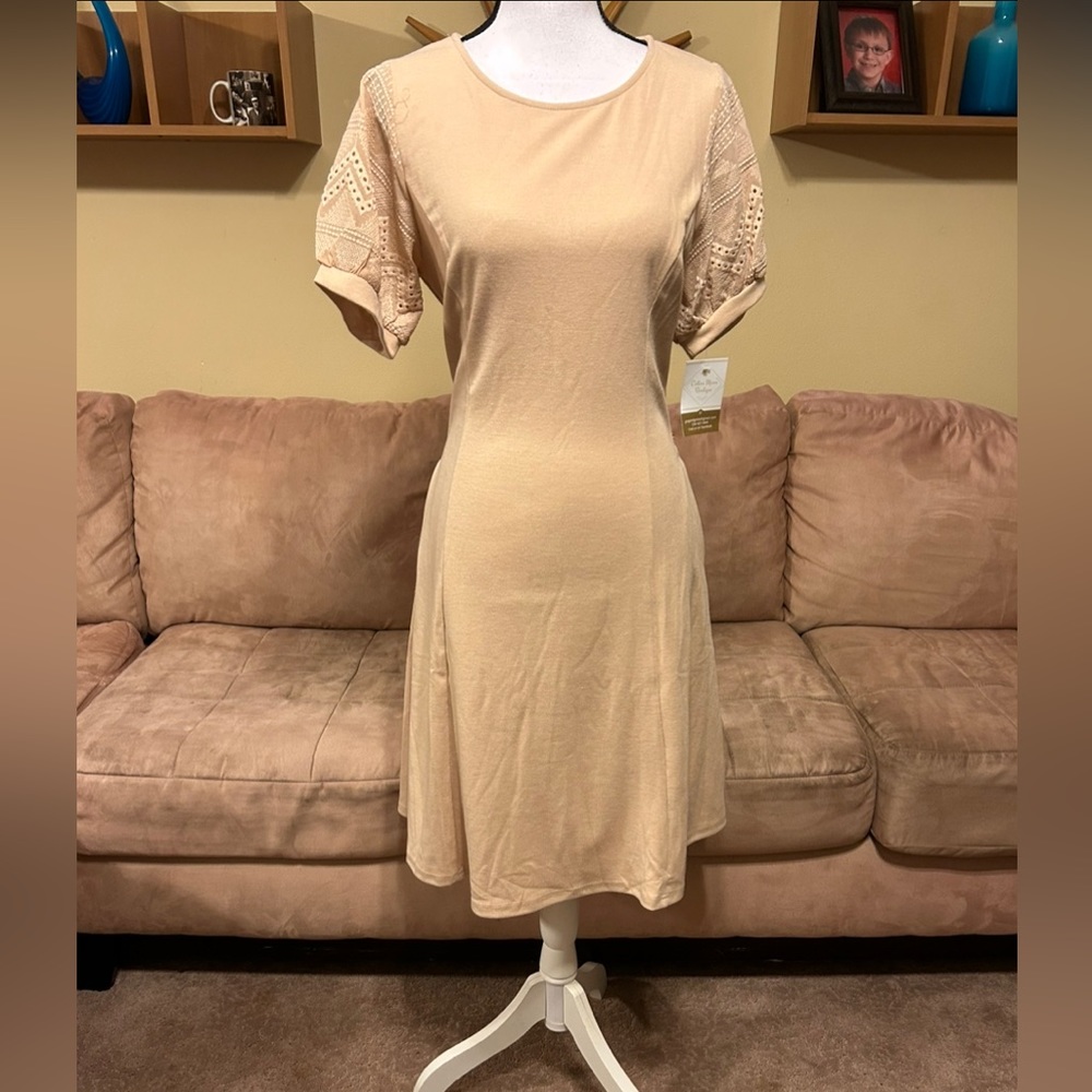 Polagram Fit and Flare Eyelet puff sleeve dress